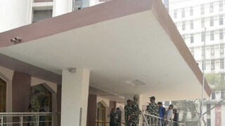 নিজস্ব চিত্র