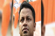 ‘বিরক্ত’ এবং ‘লজ্জিত’... ট্যুইটারে বোমা ফাটালেন অনুপম হাজরা! ফের অস্বস্তিতে BJP ‘বিরক্ত’ এবং ‘লজ্জিত’... ট্যুইটারে বোমা ফাটালেন অনুপম হাজরা! ফের অস্বস্তিতে BJP