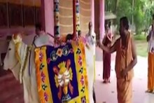 নমামি গোবিন্দ! গোবর, গোমূত্র, ঘি, দুধ মিলিয়ে এবার পঞ্চগব্য তৈরি তিরুপতি মন্দিরে