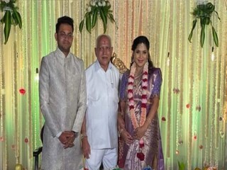 আত্মঘাতী ইয়েদুরাপ্পার নাতনি সৌন্দর্যা। 