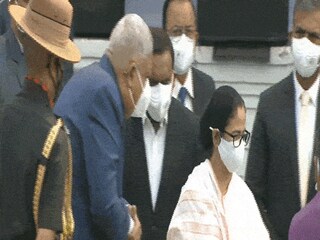 রেড রোডে মমতা-ধনখড়