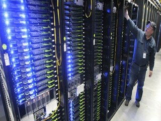 Facebook Server- AP