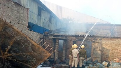 নিজস্ব চিত্র নিজস্ব চিত্র