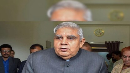 ফের সরকারের ভূমিকায় সরব রাজ্যপাল ফের সরকারের ভূমিকায় সরব রাজ্যপাল