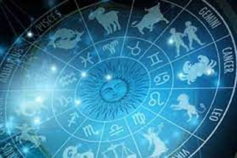 কুম্ভ (Aquarius): এই রাশির জাতক-জাতিকাদের সর্বদাই মানিব্যাগে ২ টাকার কয়েন রাখতে হবে ৷ খেয়াল রাখতে হবে যেন কোনও ভাবেই তা খরচ না হয় ৷ এরকম করলে উন্নতি বয়ে যাবে ৷ প্রতীকী ছবি ৷