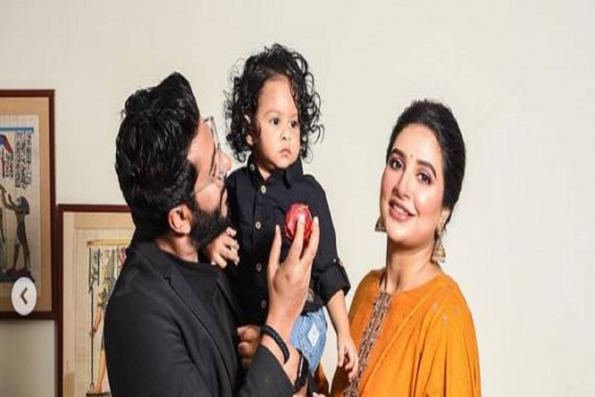 আর ভিডিও কল নয়, এবার কোলেই আদর ইউভানকে! কোভিড নেগেটিভ রাজ-শুভশ্রী