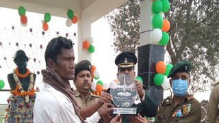 রাজেশ ওঁরাওকে মরোনত্তর সম্মান