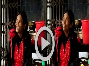 রানুর গানে ফের ভাইরাল ঝড় 
