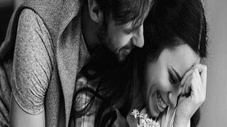 আকর্ষণীয় পেশী : পেশীবহুল পুরুষকে যে কারও দেখতে ভালো লাগে। তবে তৈরি করা অস্বাভাবিক পেশী অনেক নারীরই না-পসন্দ। মহিলারা অনেকেই বলেন, পুরুষকে তখনই অনেক বেশি আকর্ষণীয় দেখায় যখন তার পেশীবহুল বাহু টি-শার্টের মধ্য দিয়ে ফুটে ওঠে।