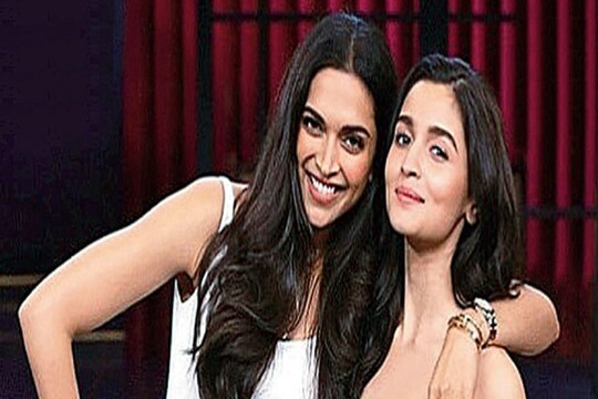 Deepika and Alia in gents toilet: Ranbir Kapoor's current girlfriend Alia and ex Deepika caught in men's toilet