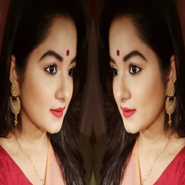 সহকর্মী ও বন্ধুরাও শুভেচ্ছা জানিয়েছেন ইপ্সিতা ও অর্ণবকে ৷ আমাদের পক্ষ থেকেও রইল অনেক শুভেচ্ছা ৷ খুব ভাল থাকুক ইপ্সিতা ও অর্ণব ৷ আগামী দিনগুলি আরও উজ্জ্বল ও মধুর হোক ৷ ছবি সৌজন্যে ইনস্টাগ্রাম ৷