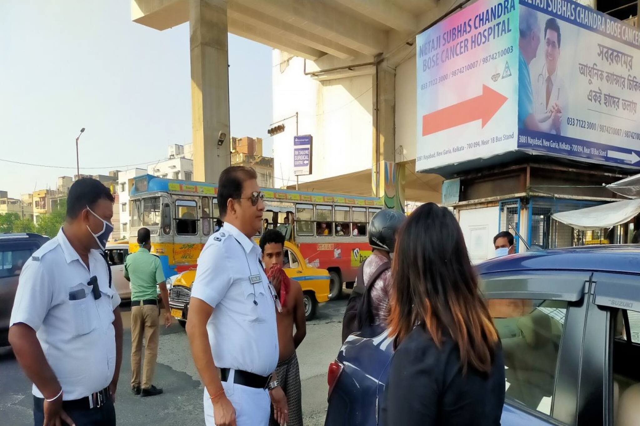 কলকাতা ট্রাফিক পুলিশের ন্যূনতম জরিমানা বাড়ল ৫ গুণ, কী প্রতিক্রিয়া বিভিন্ন  মহলে?