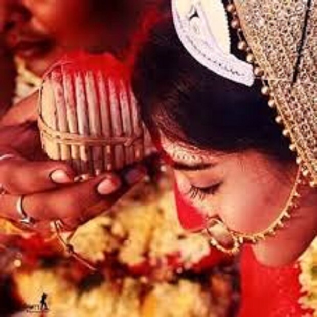 বুধবার মেয়েকে শ্বশুরবাড়ি একদমই পাঠানো উচিৎ নয় কেননা বড়সসড় দুর্ঘটনার সংযোগ থাকতে পারে এই কারণেই বুধবার মেয়েকে শ্বশুরবাড়িতে পাঠানো উচিৎ নয় ৷ প্রতীকী ছবি ৷