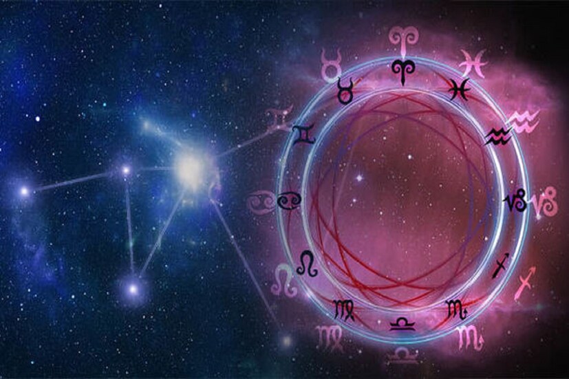 মিথুন (Gemini): এই রাশির জাতক জাতিকাদের কাছে কাঁসার টাকা রাখলে অত্যন্ত শুভ হয়ে থাকে ৷ কেরিয়ারের উন্নতি হয়ে থাকে ৷ অকারণে ভয় বা ভিতি থেকে মুক্তি পাওয়া যায় ৷ প্রতীকী ছবি ৷