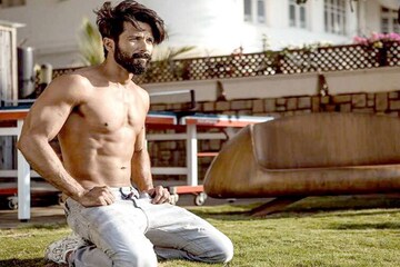 বিয়ের আগে করিনা ছাড়াও একাধিক নায়িকার সঙ্গে 'প্রেম' হয়েছিল বার্থডে বয় শাহিদের!