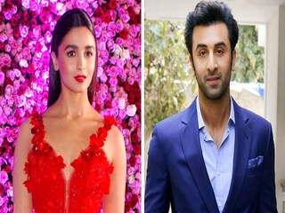 আলিয়ার বিয়েতে এক বড় ভূমিকা নেবেন তাঁর একঝাঁক বান্ধবী! আলিয়ার বিয়েতে এক বড় ভূমিকা নেবেন তাঁর একঝাঁক বান্ধবী!