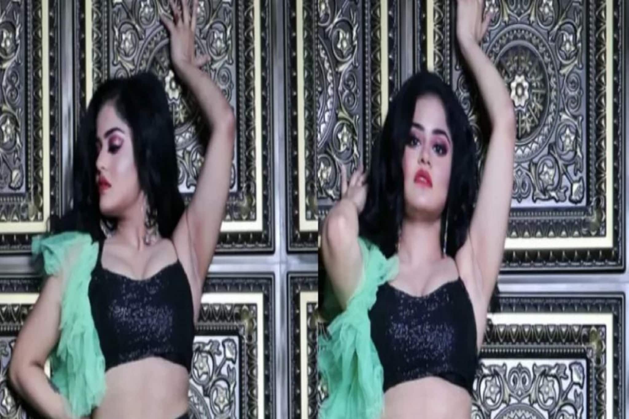 'ছিঃ, কী কালো নোংরা বগল', ছবি পোস্ট করতেই অশ্লীল মন্তব্য 'ঝিলিক'-কে!