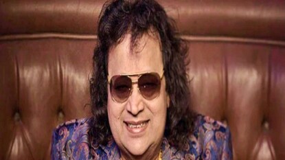 বাপ্পি লাহিড়ির ভারতে বেশ কয়েকটি বাড়ি রয়েছে। তার মধ্যে সবচেয়ে উল্লেখযোগ্য মুম্বাইয়ের বাড়িটি। ২০০১ সালে সাড়ে ৩ কোটি টাকা দিয়ে তিনি এই বাড়িটি কিনেছিলেন। অন্যান্য বাড়ি সম্পর্কে তেমন কোনো তথ্য নেই। বাপ্পি লাহিড়ির ভারতে বেশ কয়েকটি বাড়ি রয়েছে। তার মধ্যে সবচেয়ে উল্লেখযোগ্য মুম্বাইয়ের বাড়িটি। ২০০১ সালে সাড়ে ৩ কোটি টাকা দিয়ে তিনি এই বাড়িটি কিনেছিলেন। অন্যান্য বাড়ি সম্পর্কে তেমন কোনো তথ্য নেই।