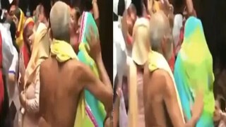 বেলি-ডান্সকে হার মানালেন অশীতিপর বৃদ্ধ! 