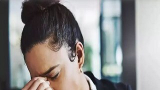 Headache and Omicron