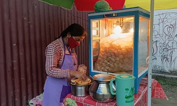 প্লেটে