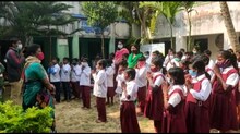 প্রার্থনায় জাতীয় সঙ্গীত শুনে ফের প্রাণ পেল স্কুল 