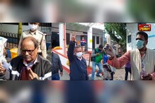 পুরভোটে সৌজন্যতার নজির গড়ল শিলিগুড়ি পুরভোটে সৌজন্যতার নজির গড়ল শিলিগুড়ি
