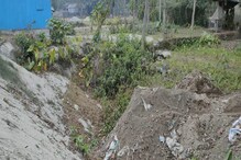 দেদার পুকুর ভরাট, মুখ্যমন্ত্রীর নির্দেশকে তোয়াক্কা না করেই চলছে কাজ দেদার পুকুর ভরাট, মুখ্যমন্ত্রীর নির্দেশকে তোয়াক্কা না করেই চলছে কাজ