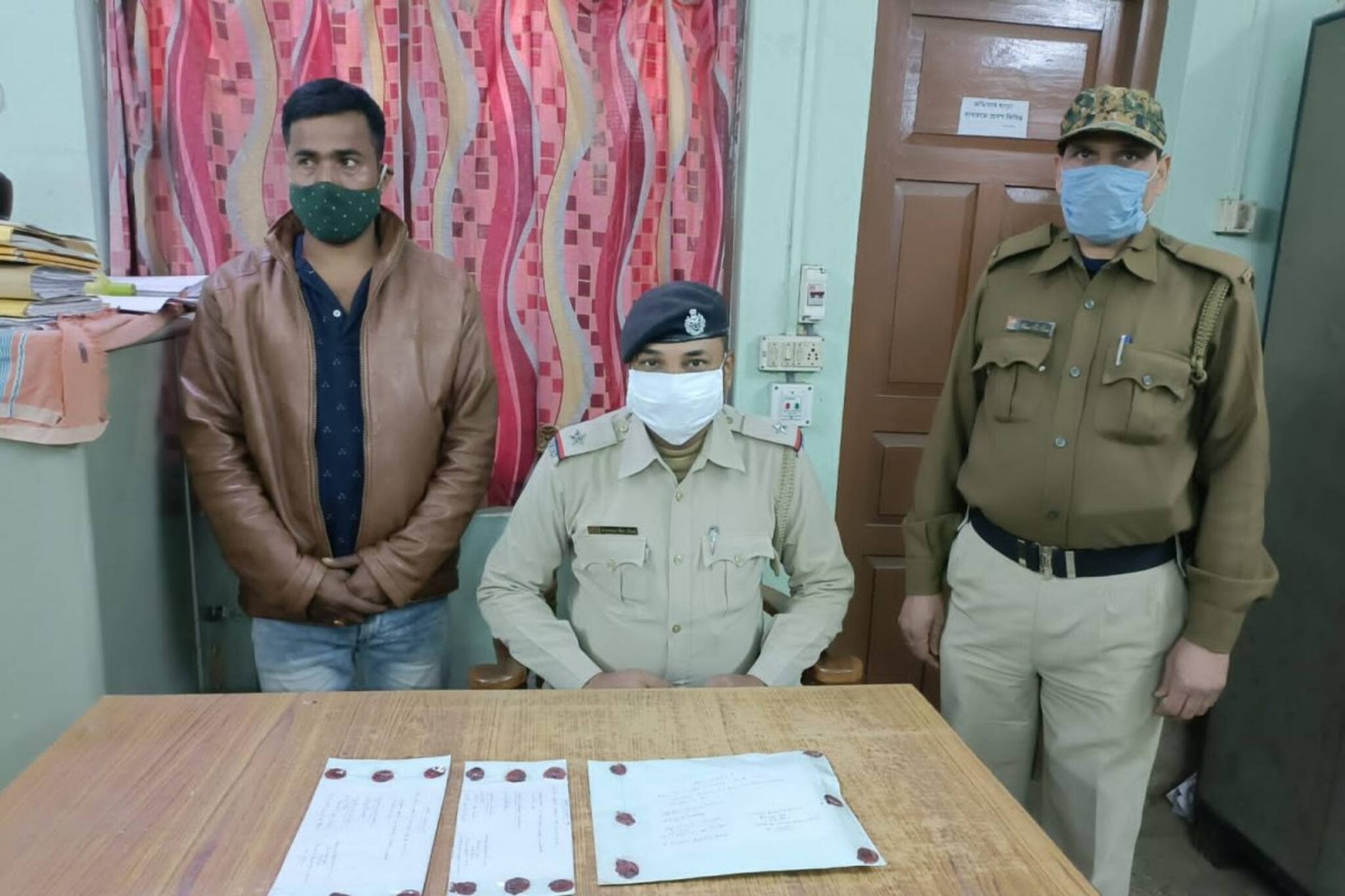 সীমান্তবর্তী এলাকায় উদ্ধার হল হেরোইন 