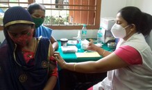 ফের ঊর্ধ্বমুখী করোনা সংক্রমণের গ্রাফ, অস্বস্তিতে প্রশাসন ফের ঊর্ধ্বমুখী করোনা সংক্রমণের গ্রাফ, অস্বস্তিতে প্রশাসন