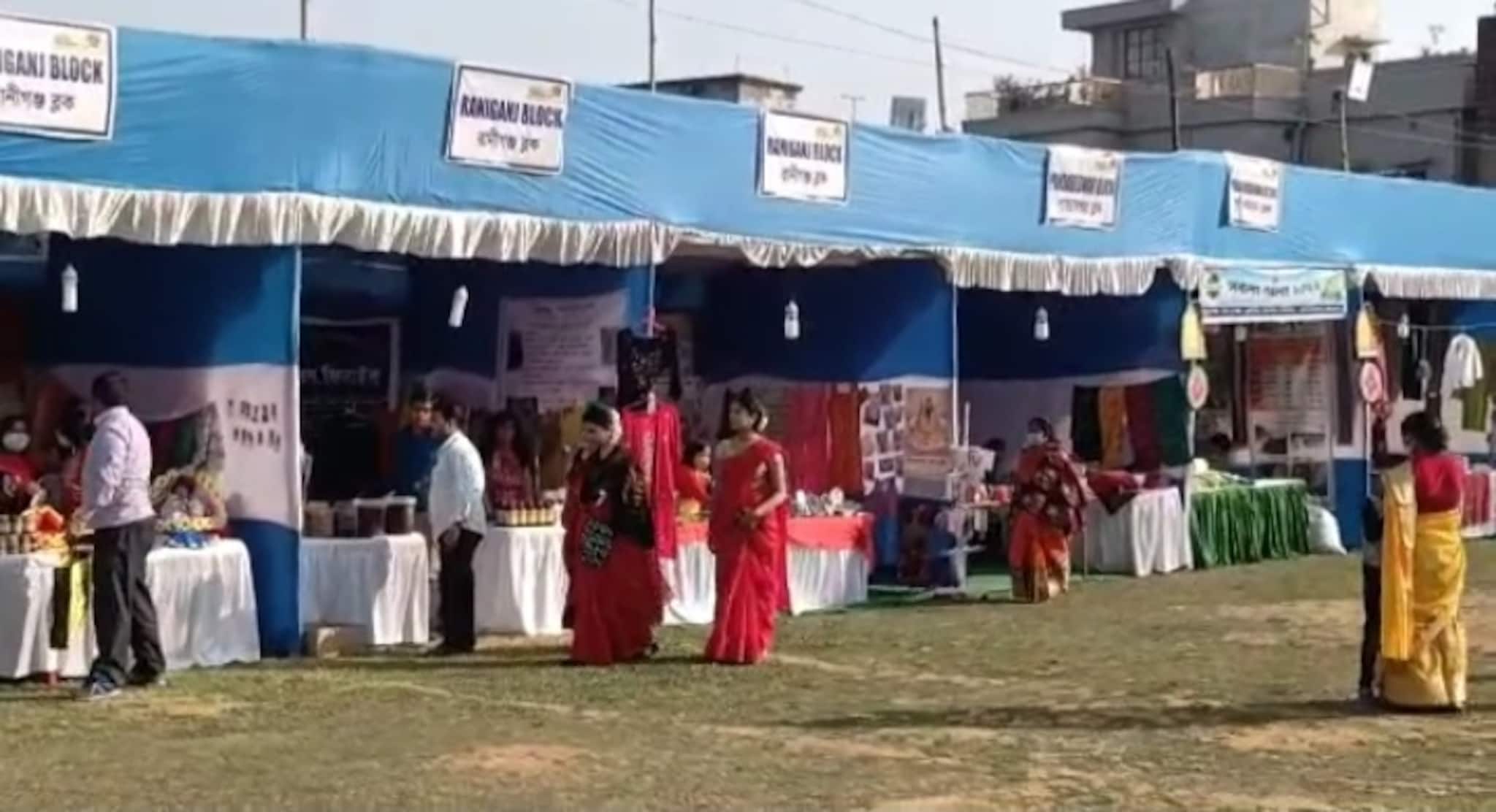 West Bardhaman News- আসানসোলে চলছে সবলা মেলা; দুর্গাপুরে আয়োজিত খাদি মেলা