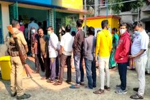 সকাল থেকে উত্তর ২৪ পরগনা জেলায় চলছে পুর নির্বাচনের ভোটগ্রহণ সকাল থেকে উত্তর ২৪ পরগনা জেলায় চলছে পুর নির্বাচনের ভোটগ্রহণ