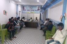 পুরভোটে ওয়্যার রুম এর ভূমিকায় মালদা জেলার রাজনৈতিক দলের প্রধান কার্যালয় গুলি