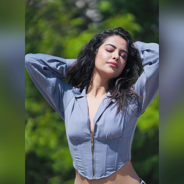 *আভিকার সৌন্দর্য দিন দিন বেড়েই চলেছে এবং তার নতুন ছবি দেখে কেউ বিশ্বাস করতে পারবেন না যে তিনিই আনন্দী। Photo- Avika Gor Instagram