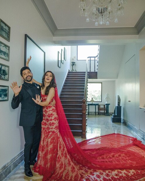 বিয়ের সাজে দুই তারকা। 
