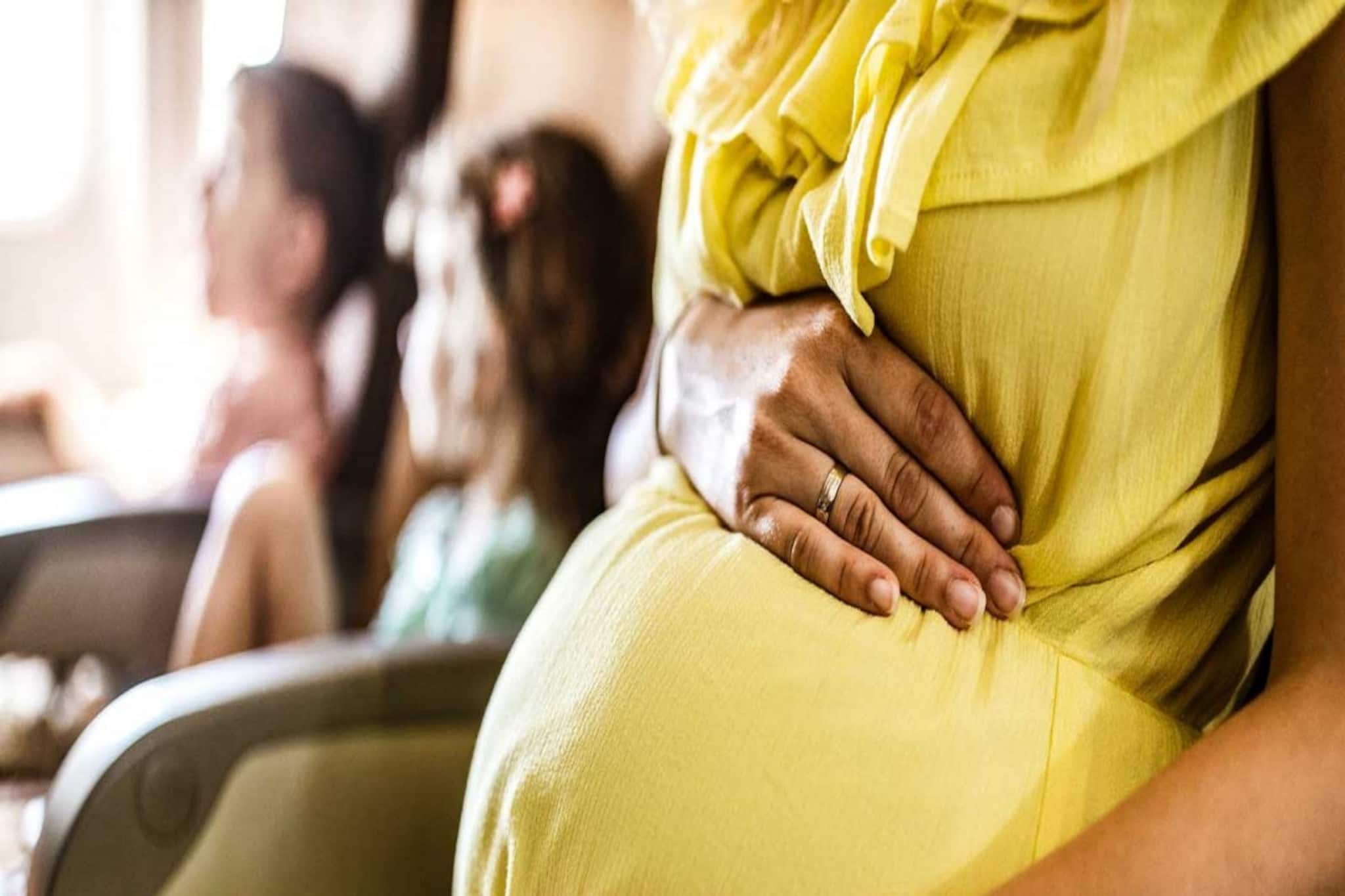 মাঝ আকাশে শিশুর জন্ম! কোন দেশের নাগরিকত্ব পাবে সে? বিমানই বা কি সুবিধা দেবে?