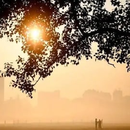 কলকাতায় তাপমাত্রা বাড়ল, আগামী ক’দিন আবহাওয়া কেমন থাকবে, জেনে নিন