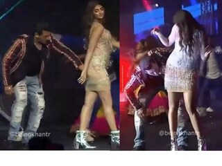 খোলা মঞ্চে পূজার পোশাক কামড়ে ধরছেন সলমন!