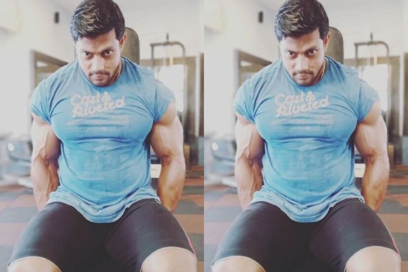 তবে এখানেই শেষ নয় তিনি সাতবারের মিস্টার ওড়িশা ৷ তিনি মিস্টার ইন্ডিয়াও হয়েছেন ৷ আন্তর্জাতিক প্রতিযোগিতায় ব্রোঞ্জ ও সোনার পদক জয় করেছেন অনিল ৷ সংগৃহীত ছবি ৷
