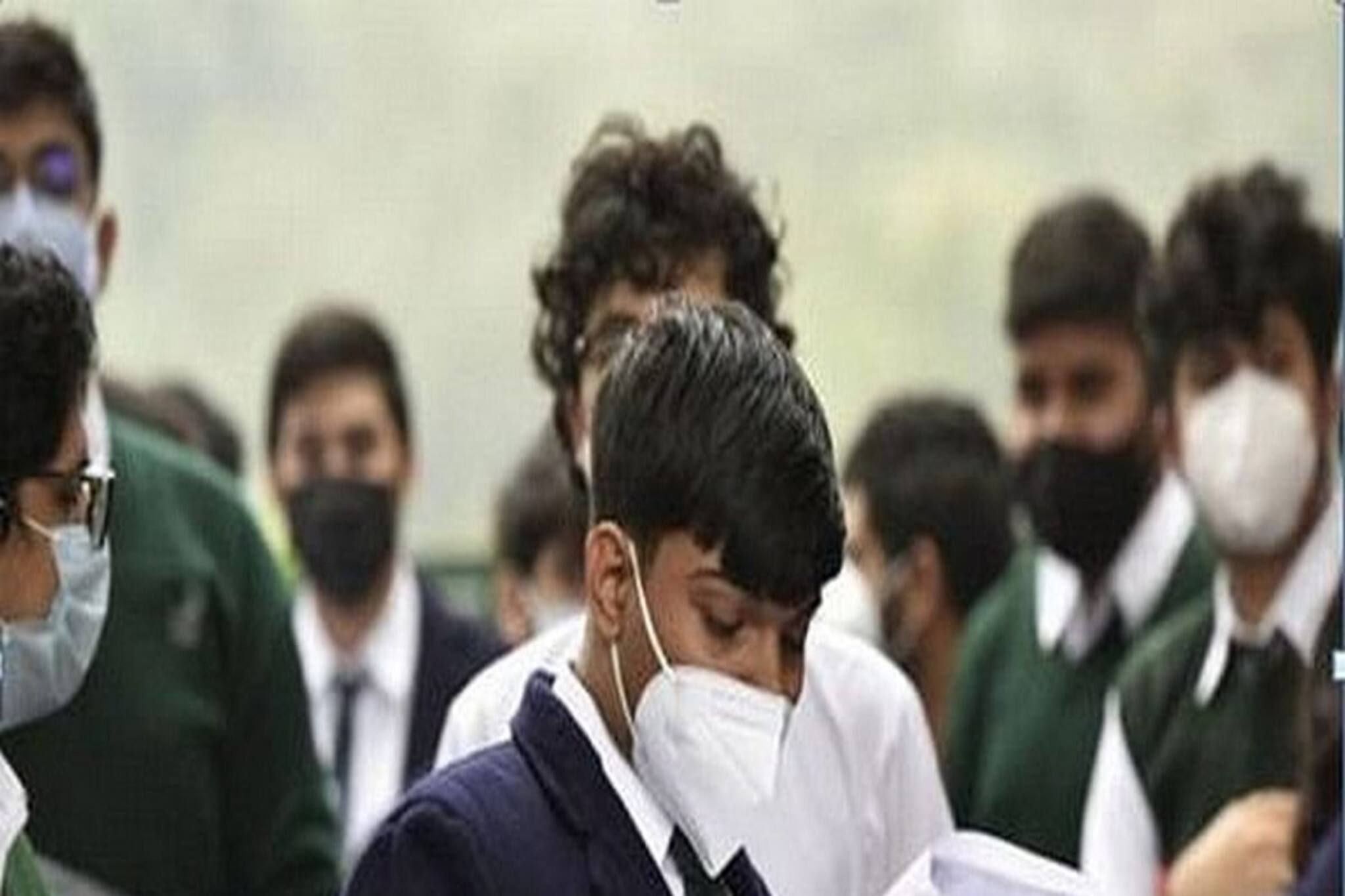 অফলাইনেই হবে পরীক্ষা, দশম ও দ্বাদশের টার্ম-২ পরীক্ষার তারিখ ঘোষণা করল CBSE