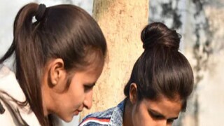 ছোটবেলার গল্পগুলি মনে করুন। তাকেও মনে করান। দেখবেন তার অভিমান গলে জল হয়ে গেছে। ছোটবেলার গল্পগুলি মনে করুন। তাকেও মনে করান। দেখবেন তার অভিমান গলে জল হয়ে গেছে।