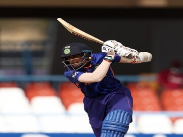 After brilliant batting in semifinal Shaik Rasheed scores half century in Ind vs Eng final- Photo Courtesy- BCCI/Twitter 