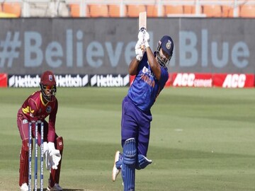 Ind vs WI: Shreyash Iyer and Rishabh Pant helps India to pass 250 mark in 3rd ODI- Photo Courtesy- BCCI/Twitter 