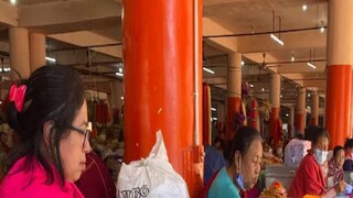 মণিপুরের ইমা মার্কেটের মহিলা বিক্রেতারা৷ 