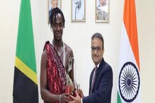 হিন্দি গানে ঠোঁট মিলিয়ে ভাইরাল তানজানিয়ার যুবক! বিশেষ সম্মান ভারতীয় হাই কমিশনের হিন্দি গানে ঠোঁট মিলিয়ে ভাইরাল তানজানিয়ার যুবক! বিশেষ সম্মান ভারতীয় হাই কমিশনের