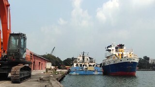 নিজস্ব চিত্র