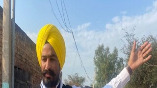 চরণজিৎ সিং চান্নির বিরুদ্ধে আপের প্রার্থী লভ সিং৷ চরণজিৎ সিং চান্নির বিরুদ্ধে আপের প্রার্থী লভ সিং৷