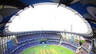 মুম্বই ইন্ডিয়ান্সের ঘরের মাঠ ওয়াংখেড়ে স্টেডিয়াম