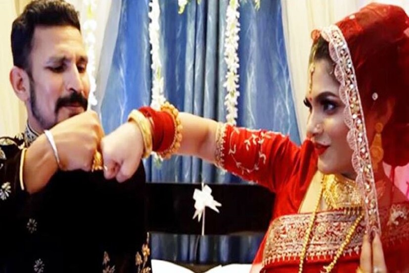 ফরিদ উদ্দিন খান -নাসির হুসেনের আইনজীবী এবং তাঁর স্ত্রী নিয়ে কথা বলেছেন৷ হুসেনের বিরুদ্ধে আনা অভিযোগ প্রমাণ করা দুরুহ৷ তিনি জানিয়েছেন নাসির হুসেন নির্দোষ প্রমাণ হবেন৷ Photo- Collected 