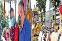 ব্যান্ডবাদ্যি বাজিয়ে ঘোড়ার গাড়িতে শোভাযাত্রায় সদ্যোজাত নাতনিকে অভ্যর্থনা ব্যান্ডবাদ্যি বাজিয়ে ঘোড়ার গাড়িতে শোভাযাত্রায় সদ্যোজাত নাতনিকে অভ্যর্থনা